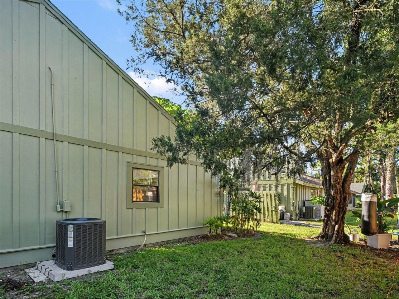 5031 Barrington Circle, Unit 601, Sarasota, FL 34234 Photo