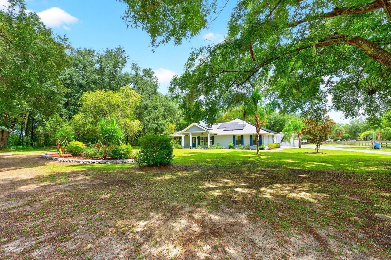 15771 SE 170th Avenue, Weirsdale, FL 32195 Photo