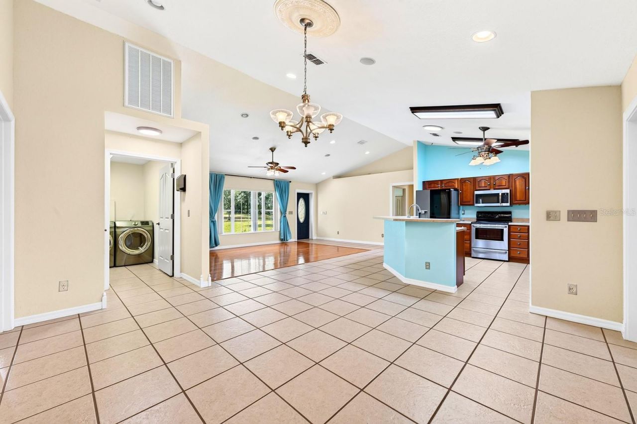 15771 SE 170th Avenue, Weirsdale, FL 32195 Photo