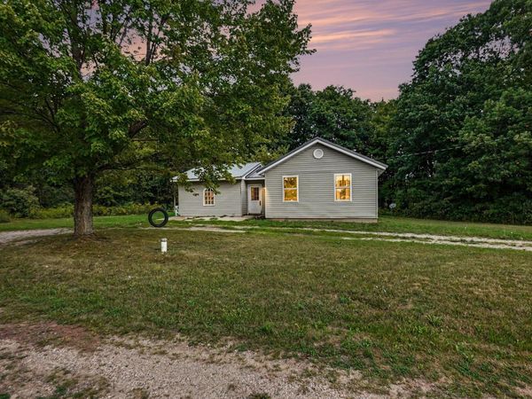 2225 S Wisner Avenue, Fremont, MI 49412