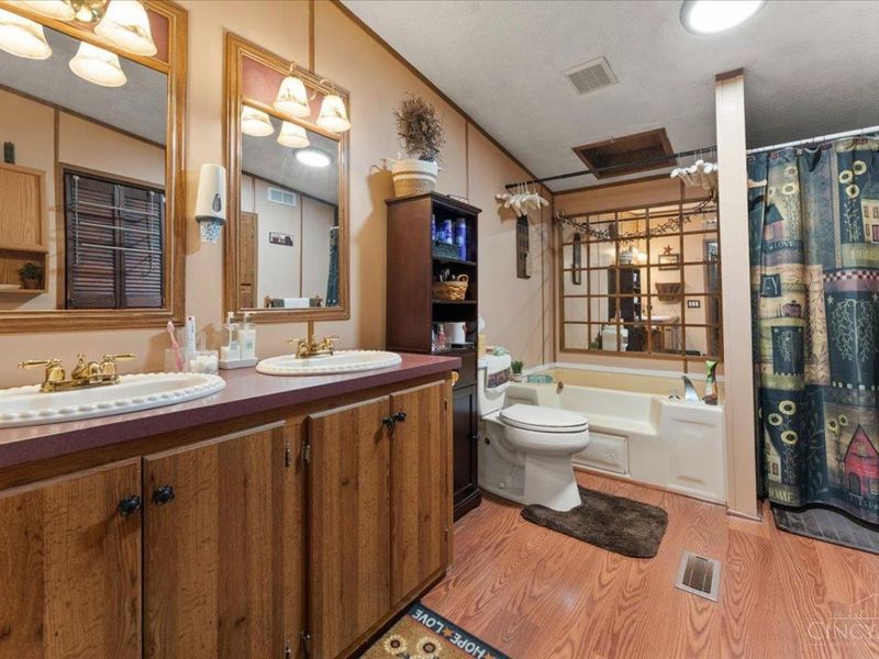 346 Bear Creek Road, Washington Township, OH 45120 Photo 18