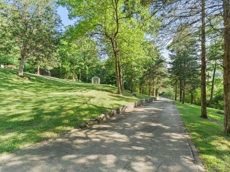 346 Bear Creek Road, Washington Township, OH 45120 Photo 27