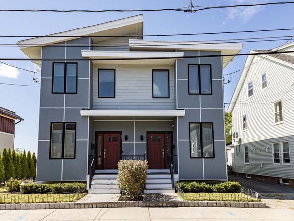 37 Bacon Street, Unit 37, Watertown, MA 02472