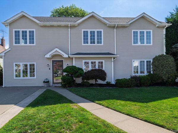729 Arcadian Avenue, Valley Stream, NY 11580