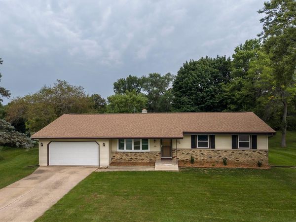 1936 River View Drive, Janesville, WI 53546