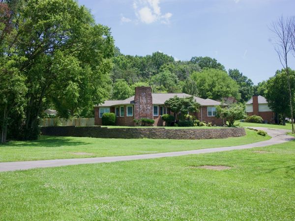 4451 Chandler Rd, Hermitage, TN 37076