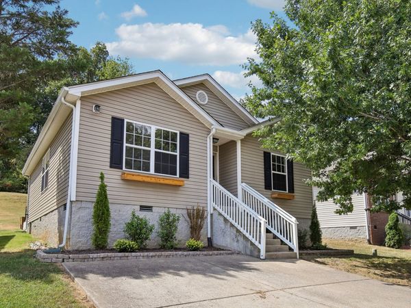 677 Belgium Dr , Hermitage, TN 37076