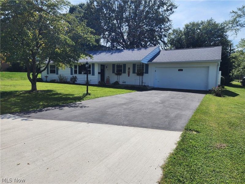 1645 Woodland Drive, Coshocton, OH 43812 Photo 2