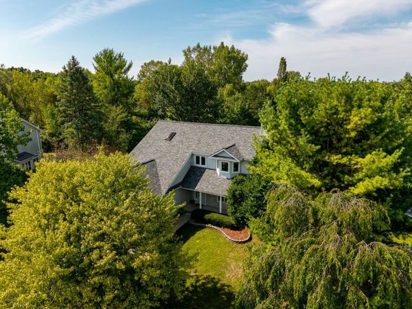 1220 Cody Circle, Saline, MI 48176