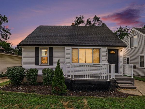 23147 Melville Avenue, Hazel Park, MI 48030
