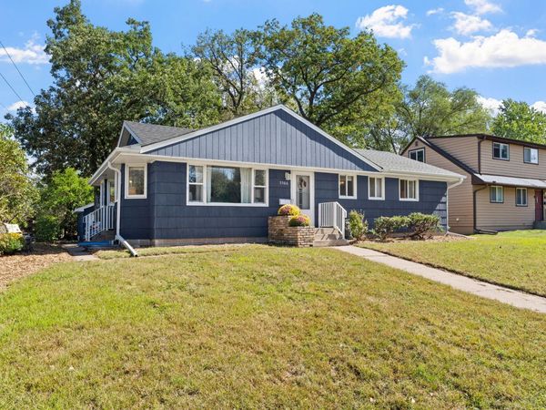 5566 Unity Avenue N, Crystal, MN 55429