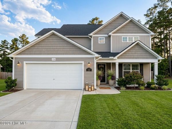 1704 Ramsdale Road, Hope Mills, NC 28348