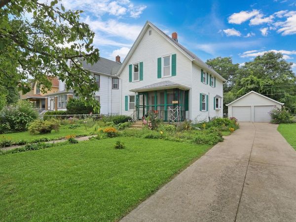 1604 54th St, Kenosha, WI 53140