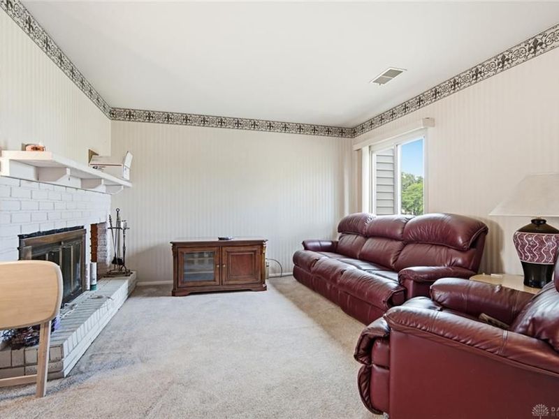 6447 Harbinger Lane, Miamisburg, OH 45449 Photo 12