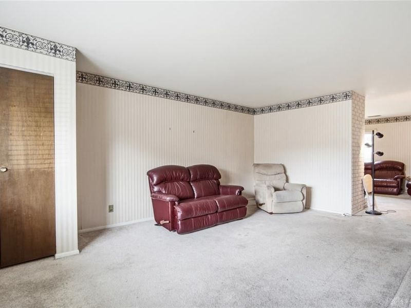6447 Harbinger Lane, Miamisburg, OH 45449 Photo 5