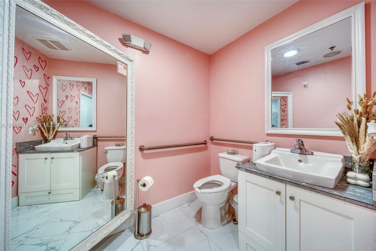 Full-service Beauty Salon For Sale In Pinecrest, Miami, FL 33156 Photo