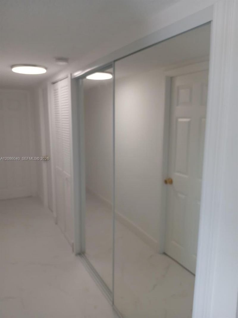 8405 NW 8th St, Unit 311, Miami, FL 33126 Photo