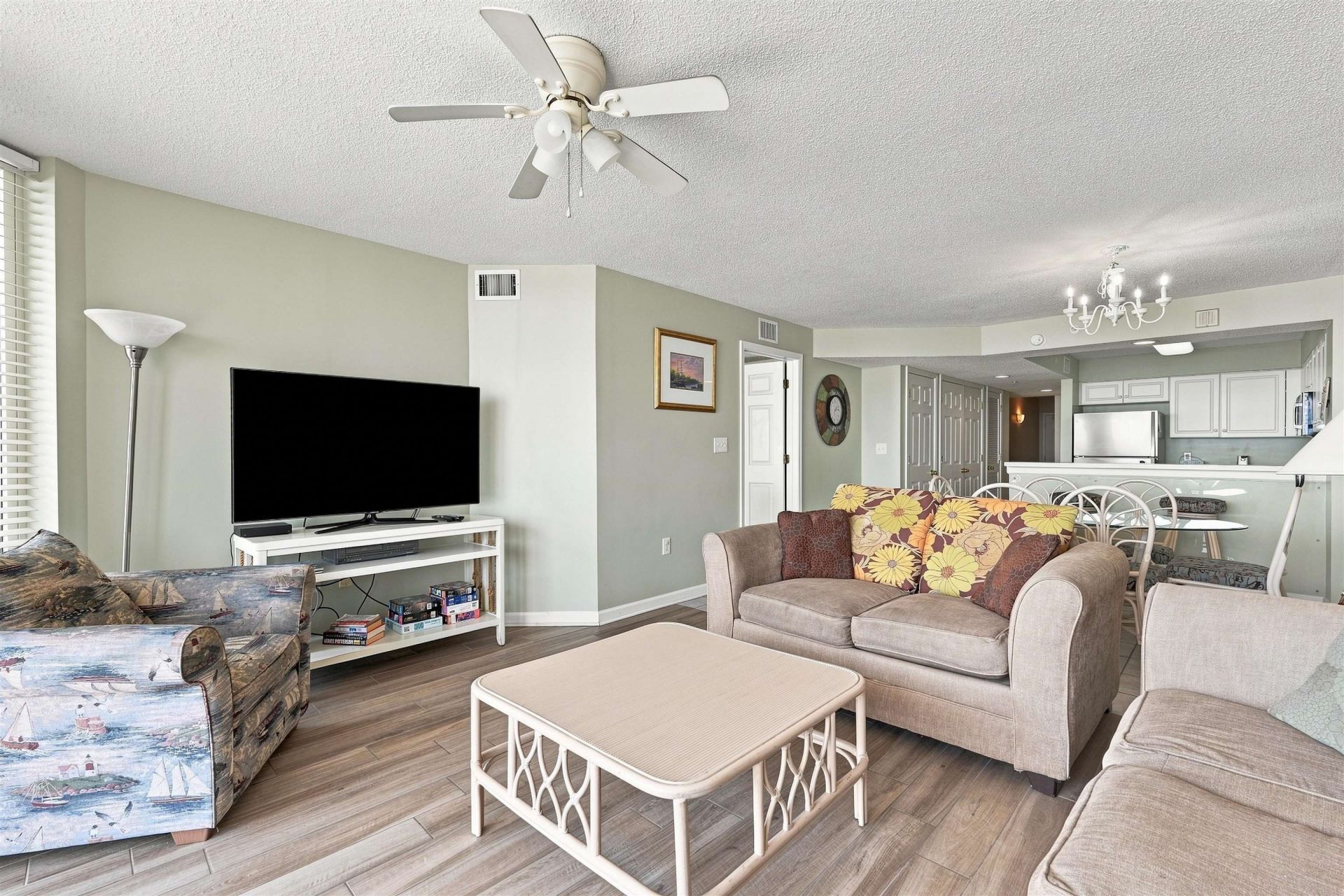 102 N Ocean Blvd. Photo 10