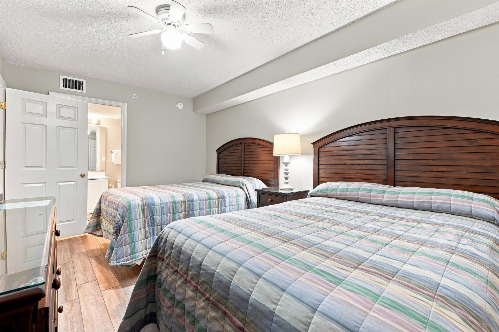 102 N Ocean Blvd. Photo 25