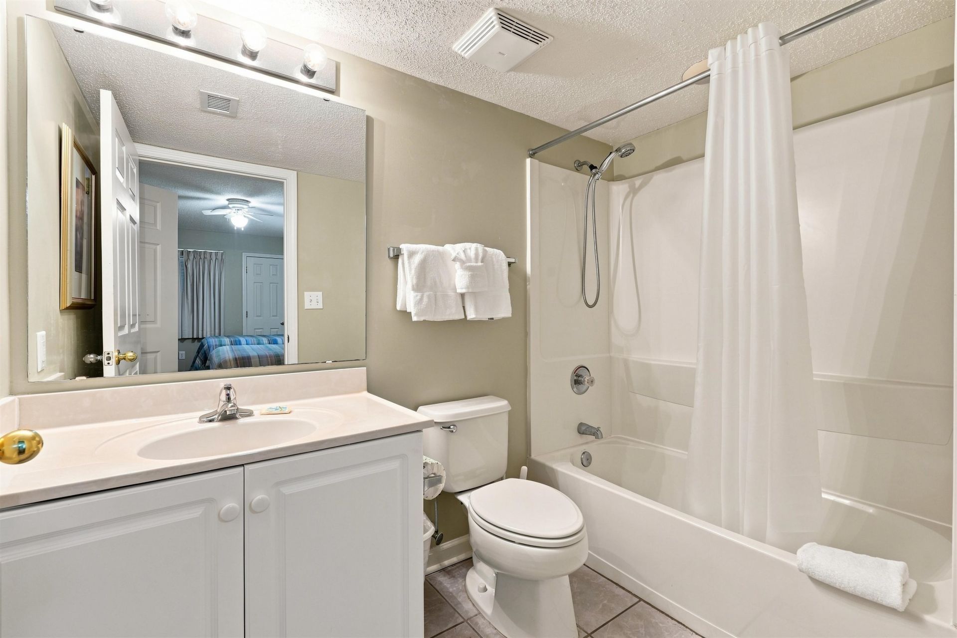 102 N Ocean Blvd. Photo 30