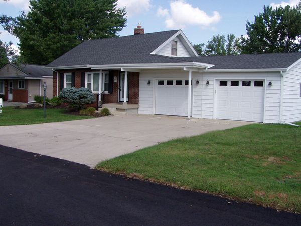 33462 Krauter Street, Westland, MI 48185