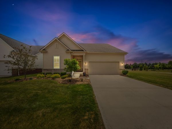 3772 Park Creek Lane, Canton, MI 48188