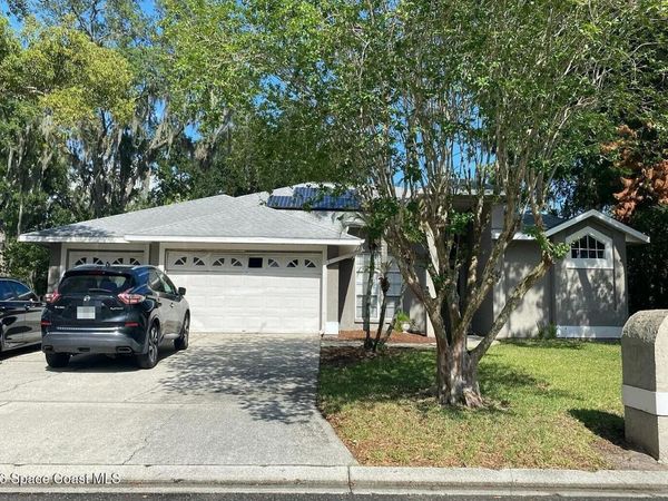 3018 Forest Club Drive , Plant City, FL 33566