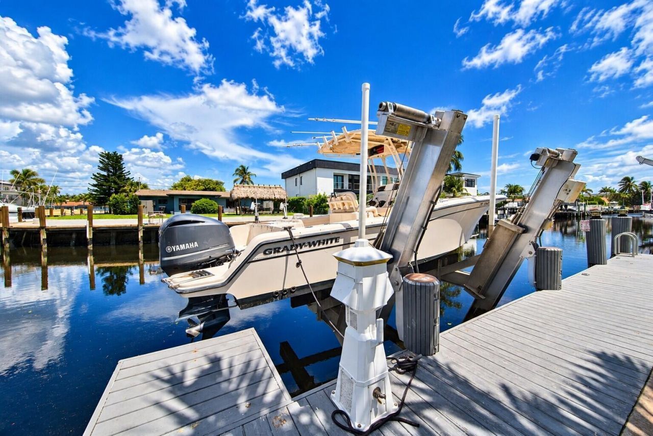 2401 NE 47th Street, Lighthouse Point, FL 33064 Photo