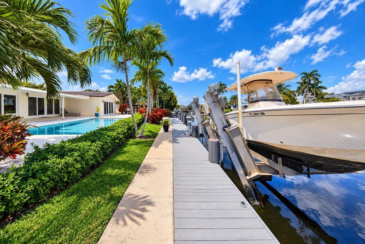 2401 NE 47th Street, Lighthouse Point, FL 33064 Photo