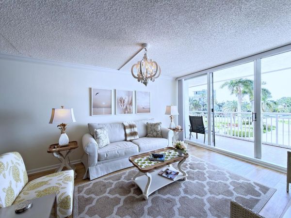 3546 S Ocean Boulevard, Unit 315, South Palm Beach, FL 33480