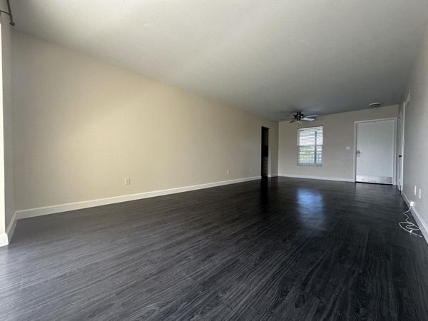 809 Hummingbird Way, Unit 5C, North Palm Beach, FL 33408