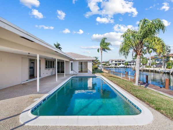 4110 NE 24TH Avenue, Lighthouse Point, FL 33064