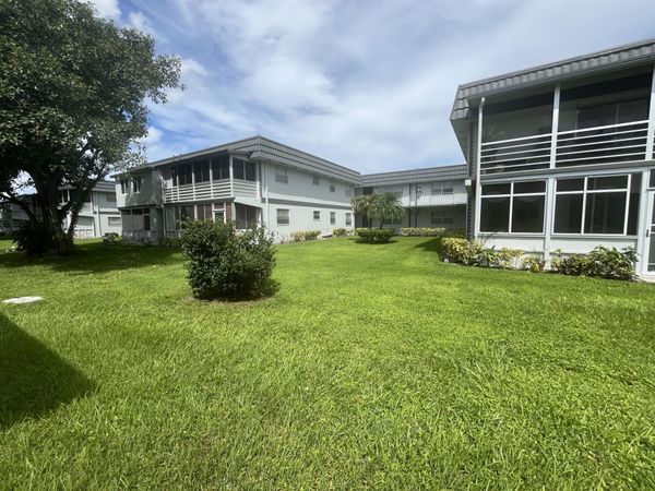483 Saxony K Drive, Delray Beach, FL 33446