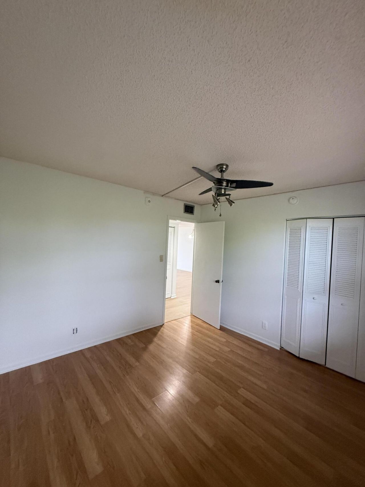 3161 NW 47th Terrace, Unit 402, Lauderdale Lakes, FL 33319 Photo