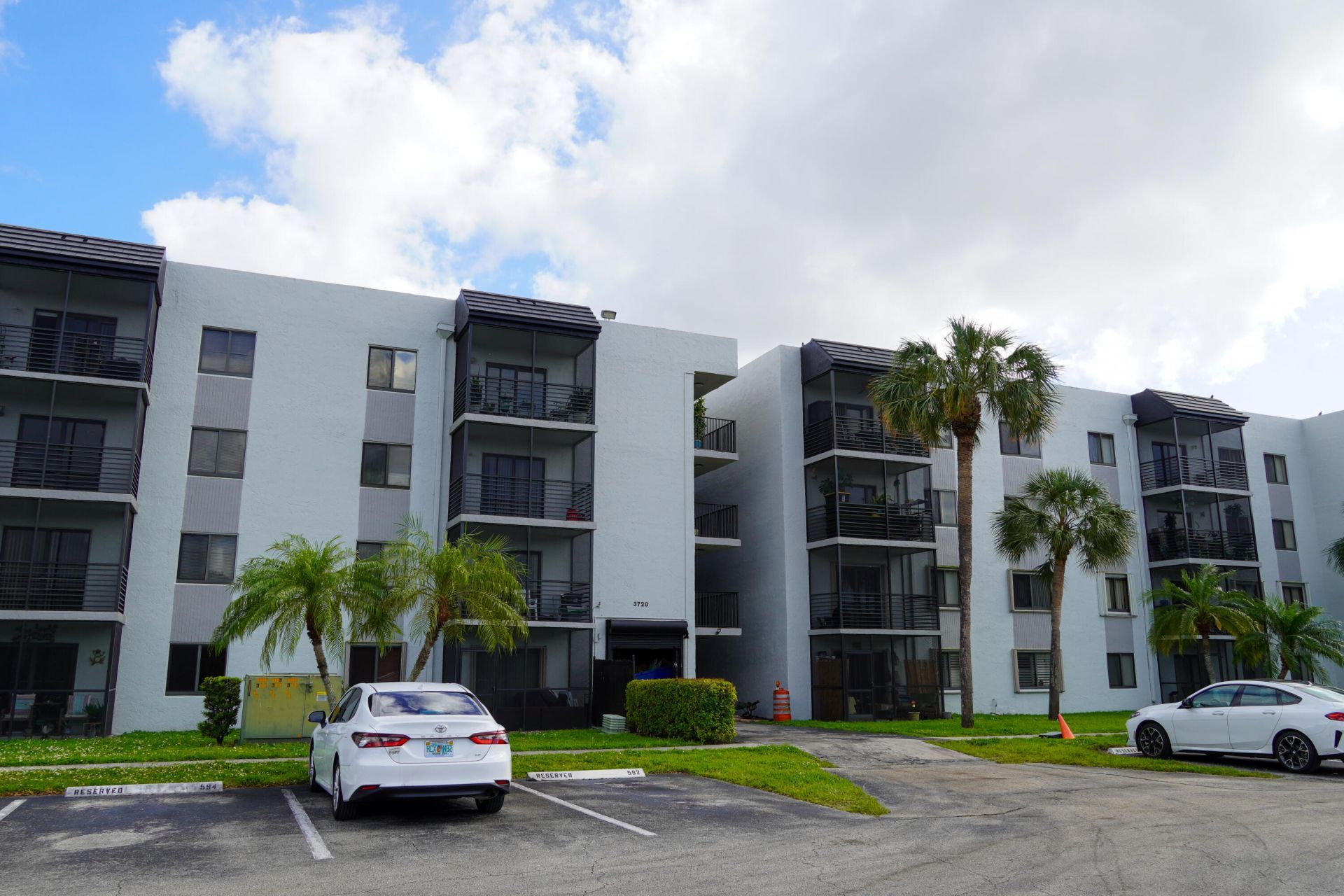 3720 N Pine Island Road N, Unit 334, Sunrise, FL 33351 Photo