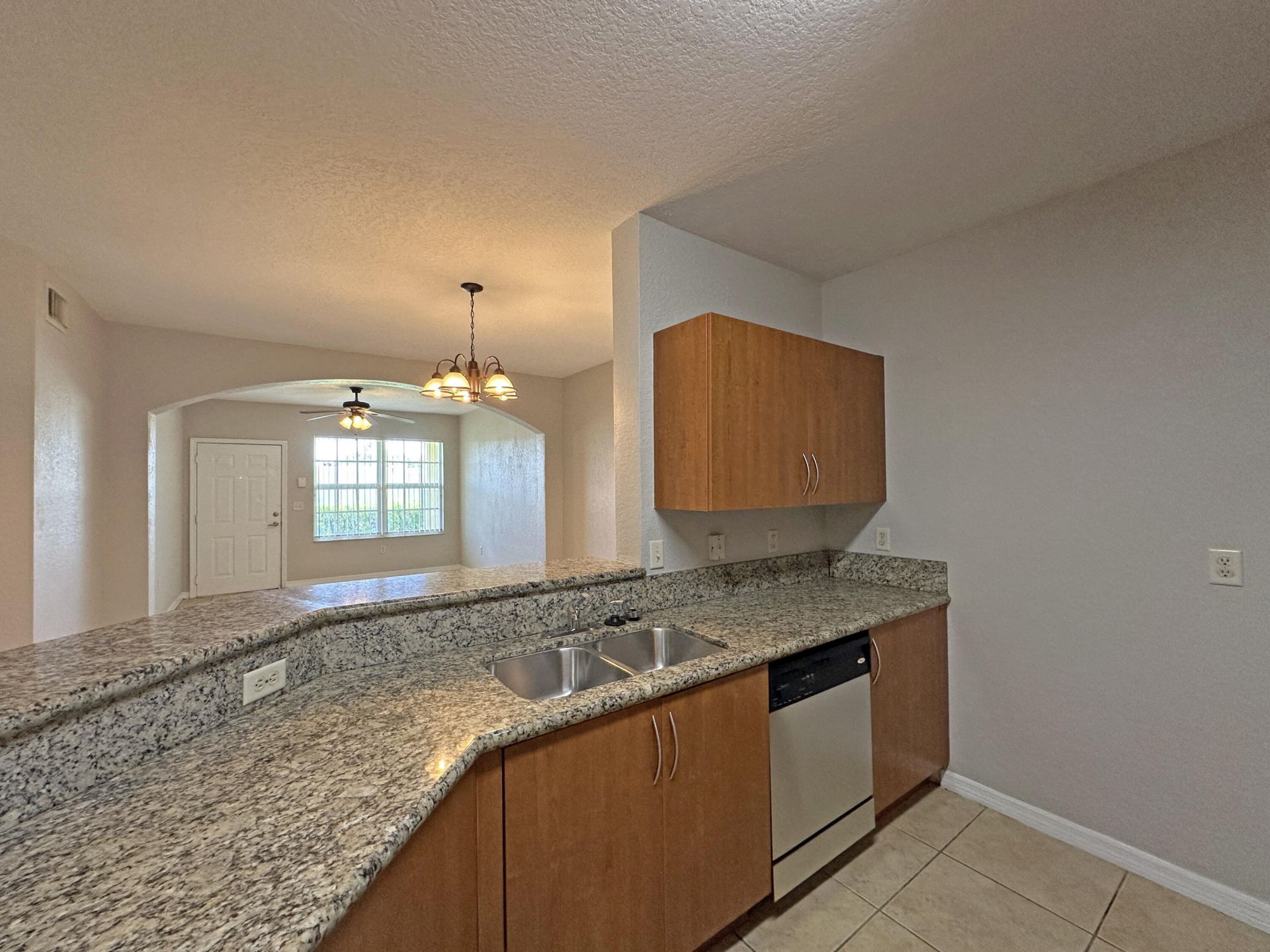158 SW Peacock Boulevard, Unit 30-102, Port Saint Lucie, FL 34986 Photo