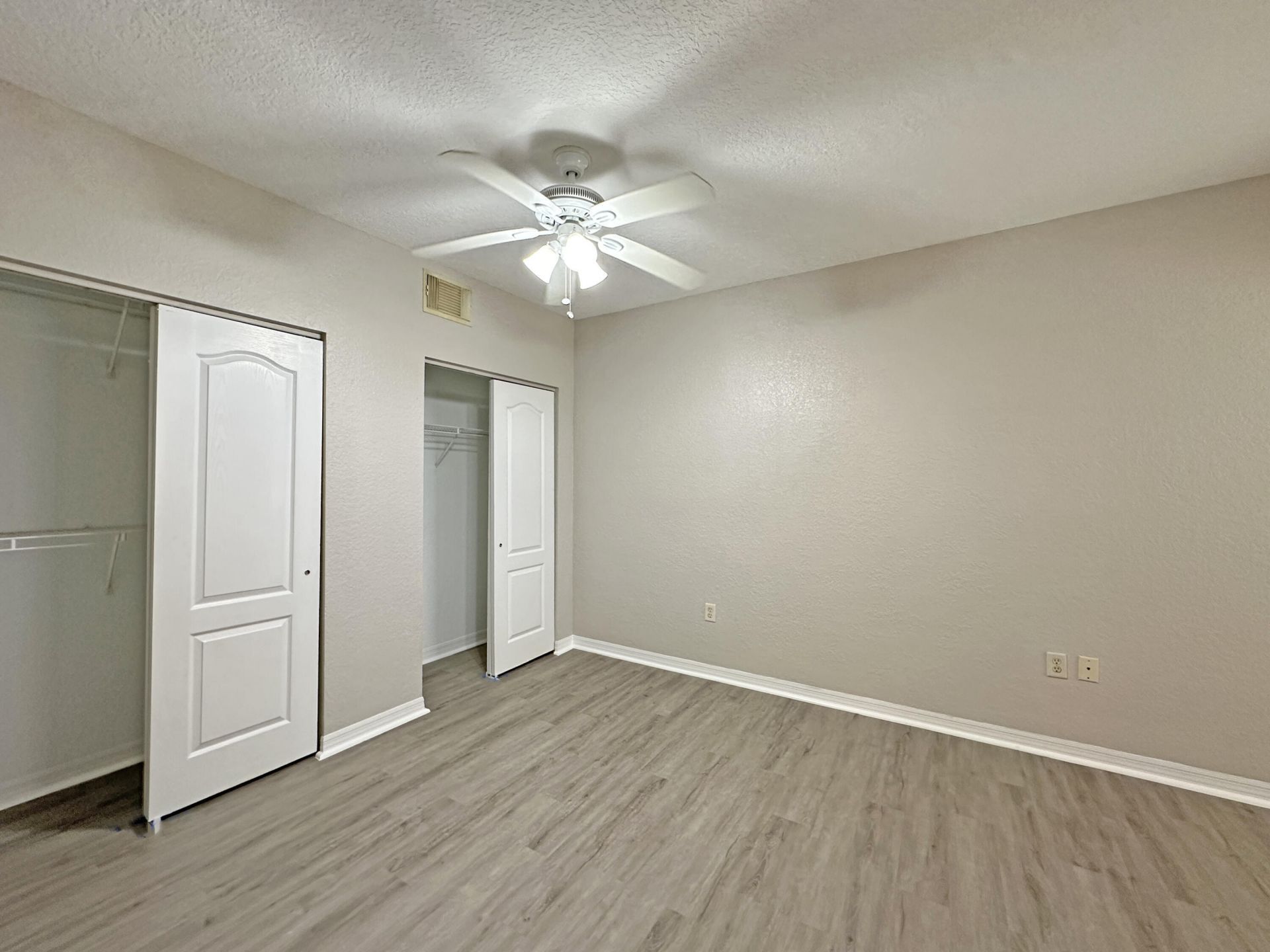 158 SW Peacock Boulevard, Unit 30-102, Port Saint Lucie, FL 34986 Photo