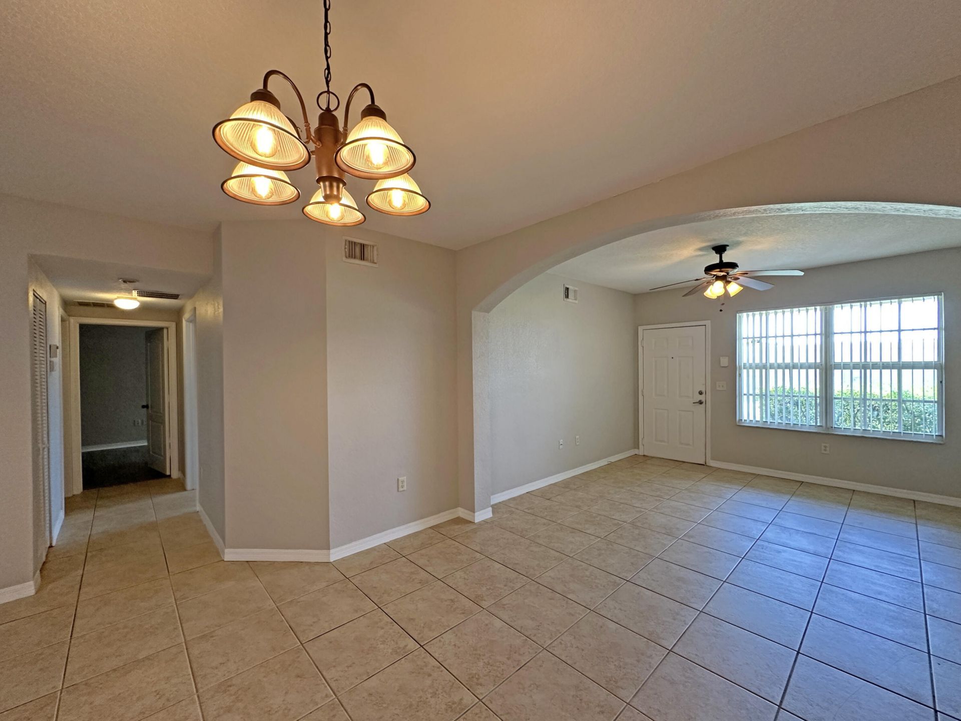 158 SW Peacock Boulevard, Unit 30-102, Port Saint Lucie, FL 34986 Photo