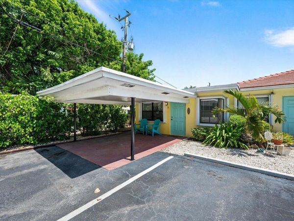 1 TROPICAL Drive, Unit 3, Ocean Ridge, FL 33435