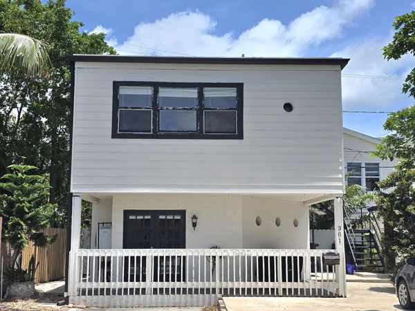 3709 S Olive Avenue, Unit 301 Centra, West Palm Beach, FL 33405