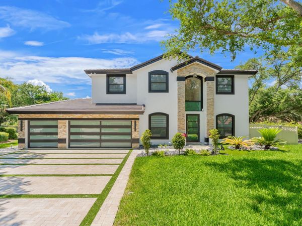 1254 NW 102ND Way, Coral Springs, FL 33071