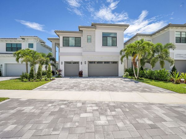 13198 Feathering Way, Palm Beach Gardens, FL 33412