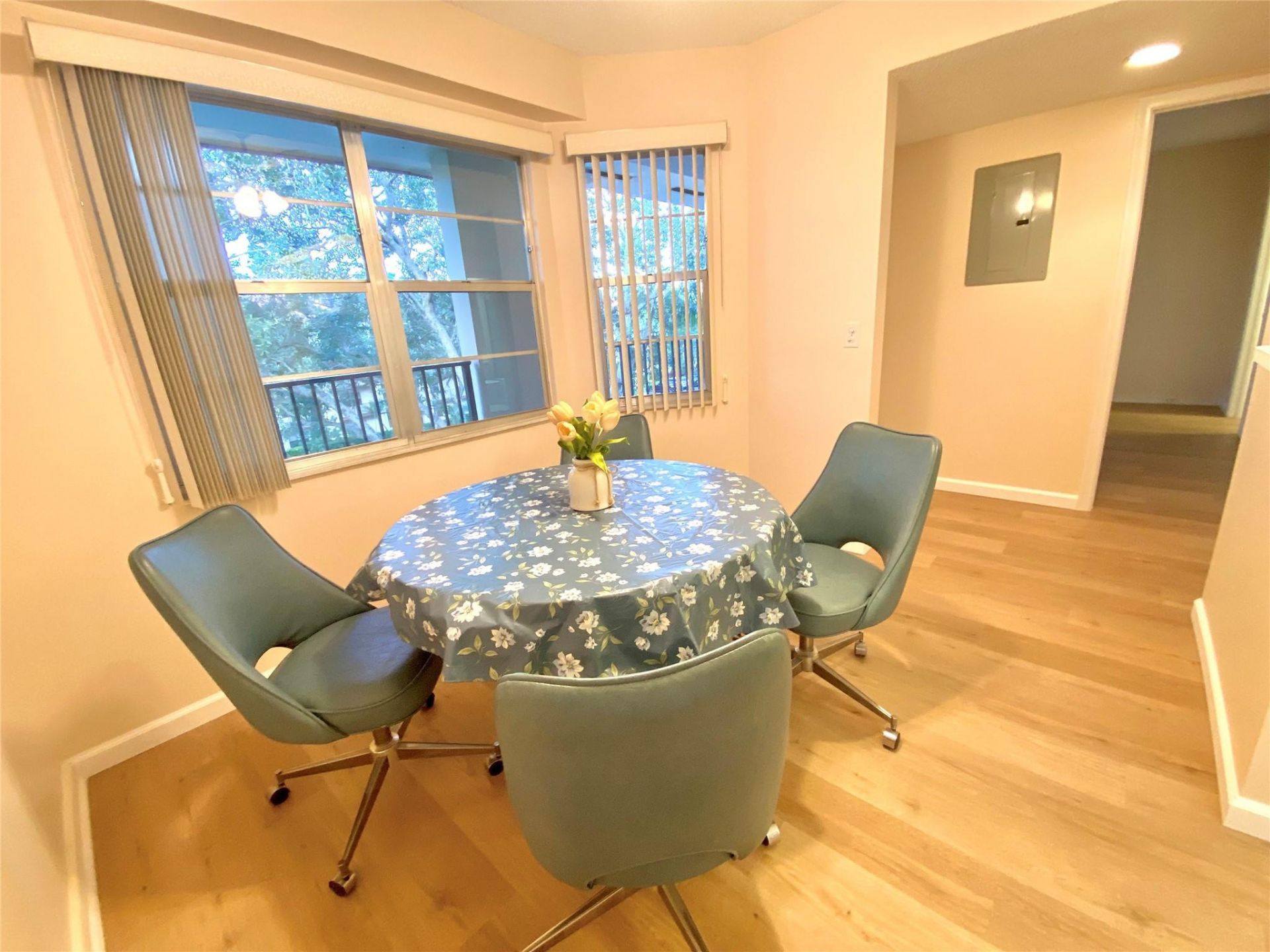 1000 SW 128th Terrace, Unit 411V, Pembroke Pines, FL 33027 Photo
