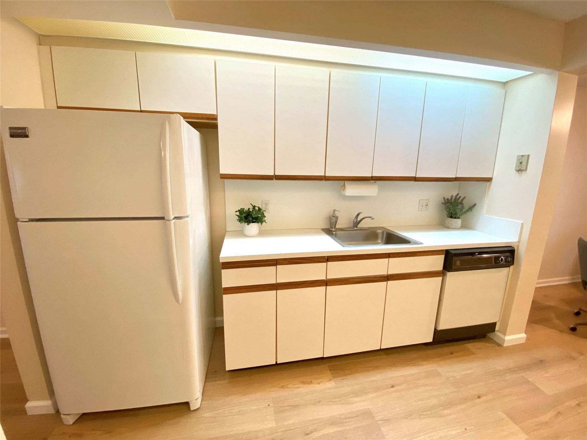 1000 SW 128th Terrace, Unit 411V, Pembroke Pines, FL 33027 Photo