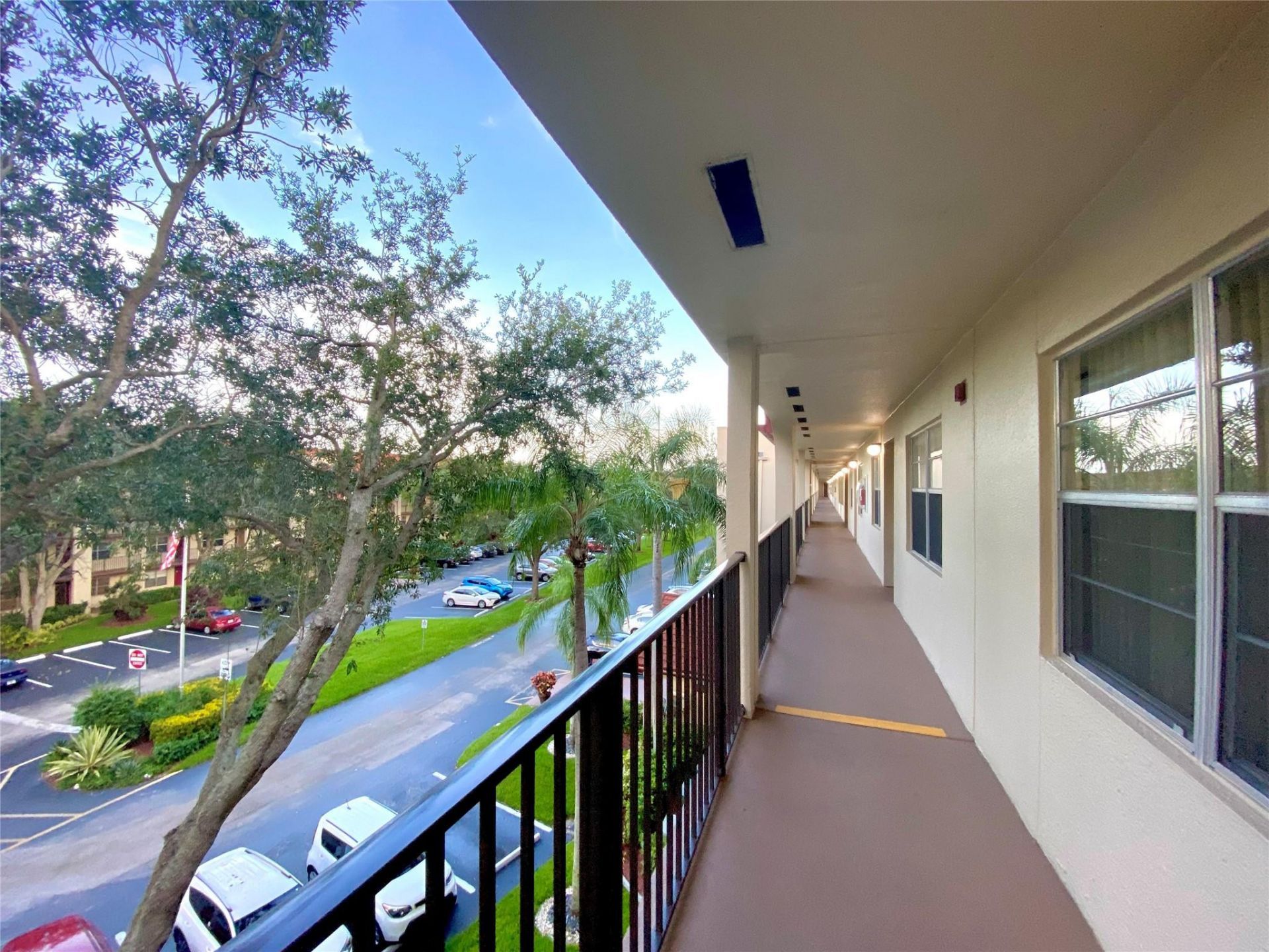 1000 SW 128th Terrace, Unit 411V, Pembroke Pines, FL 33027 Photo