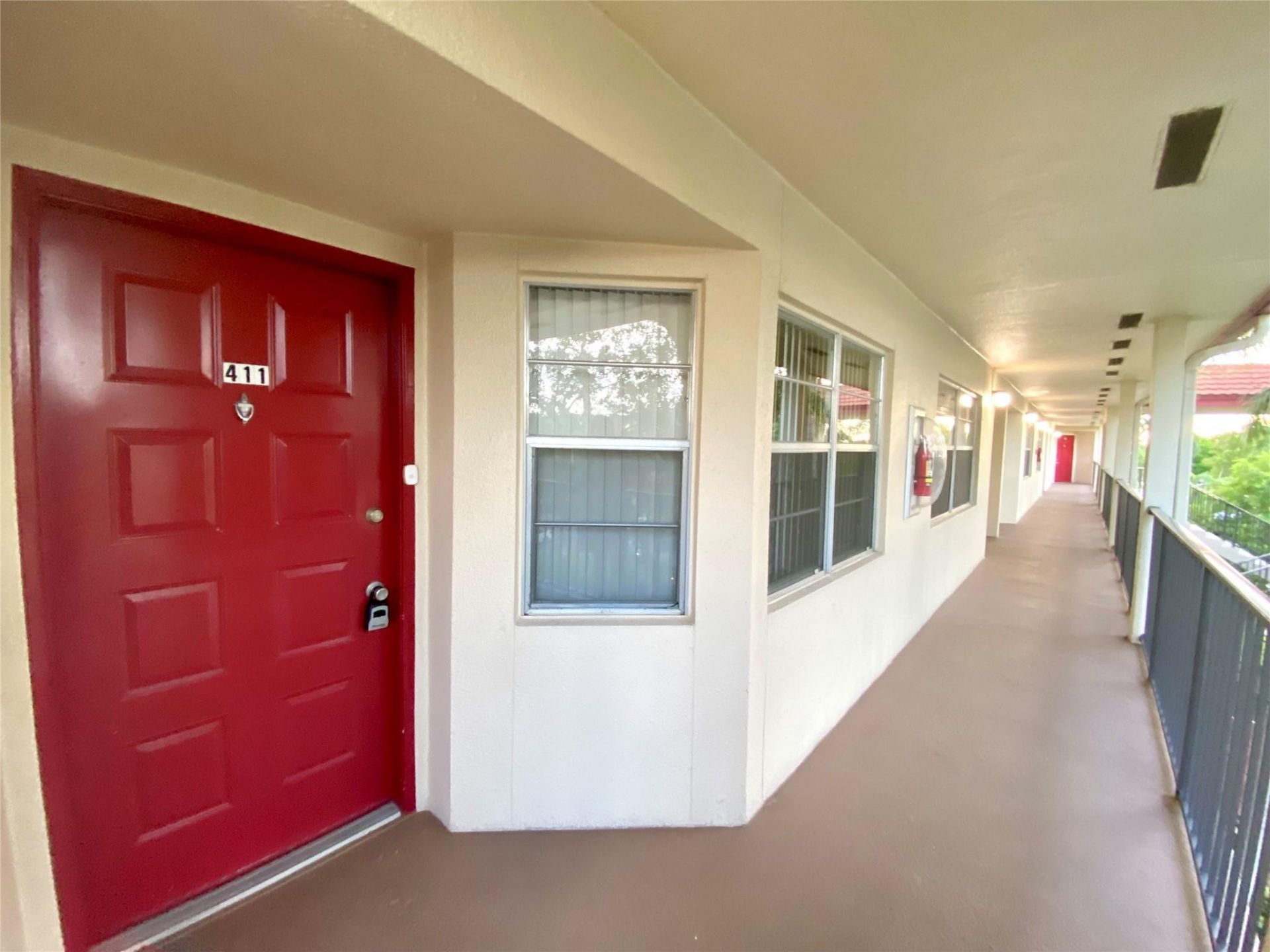 1000 SW 128th Terrace, Unit 411V, Pembroke Pines, FL 33027 Photo