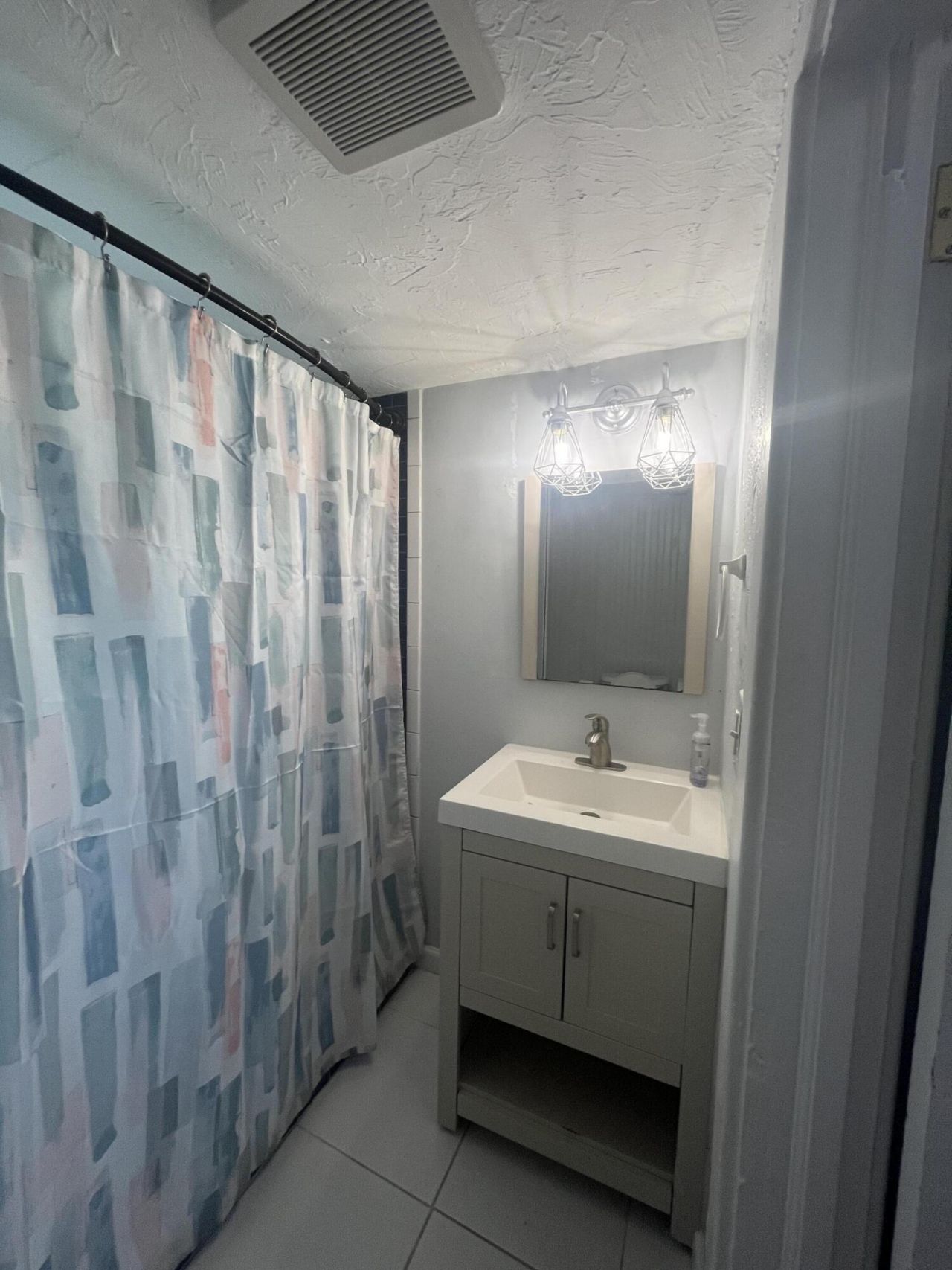 728 Talladega Street, West Palm Beach, FL 33405 Photo