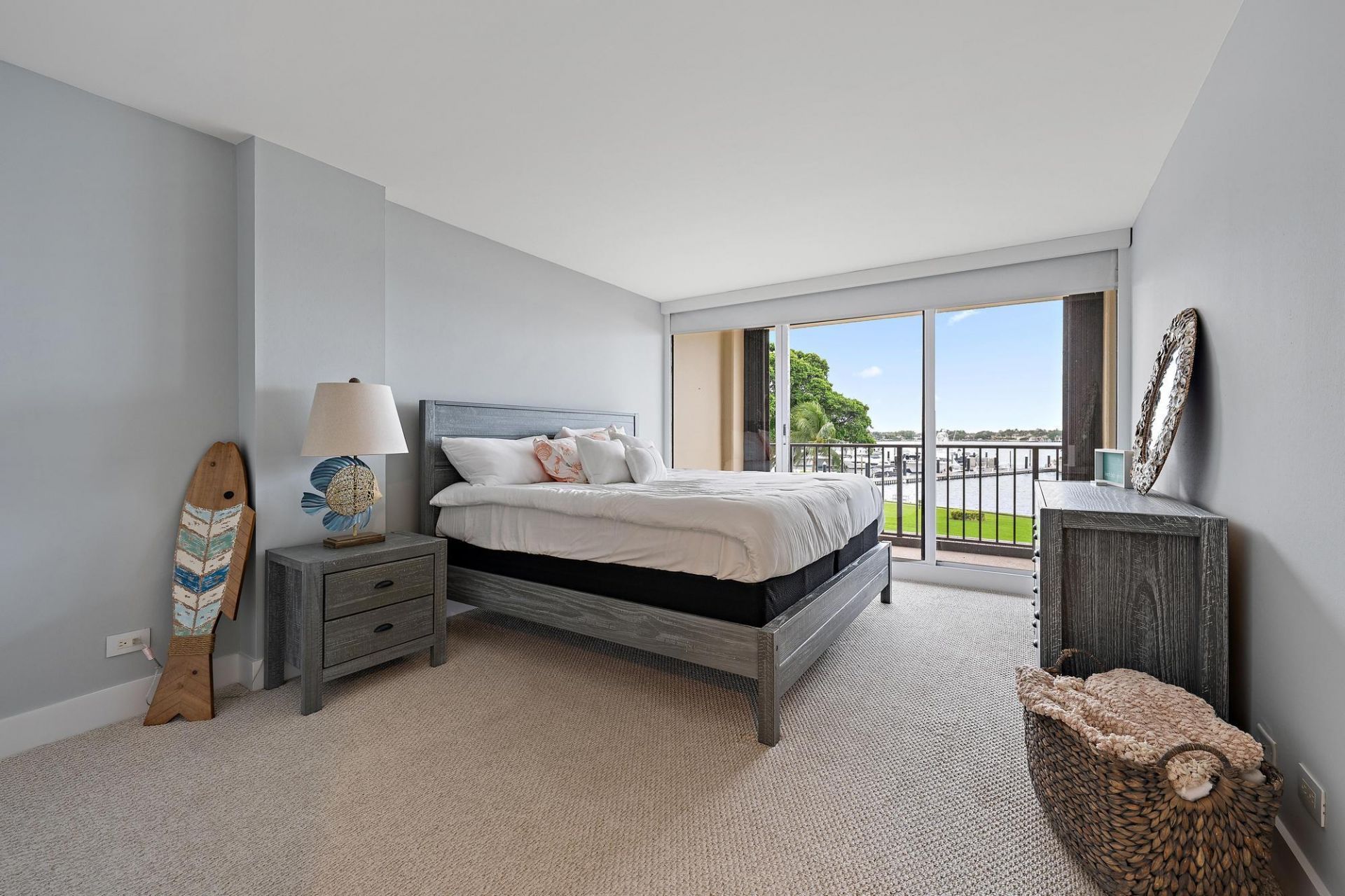 134 Lakeshore Drive, Unit 316, North Palm Beach, FL 33408 Photo
