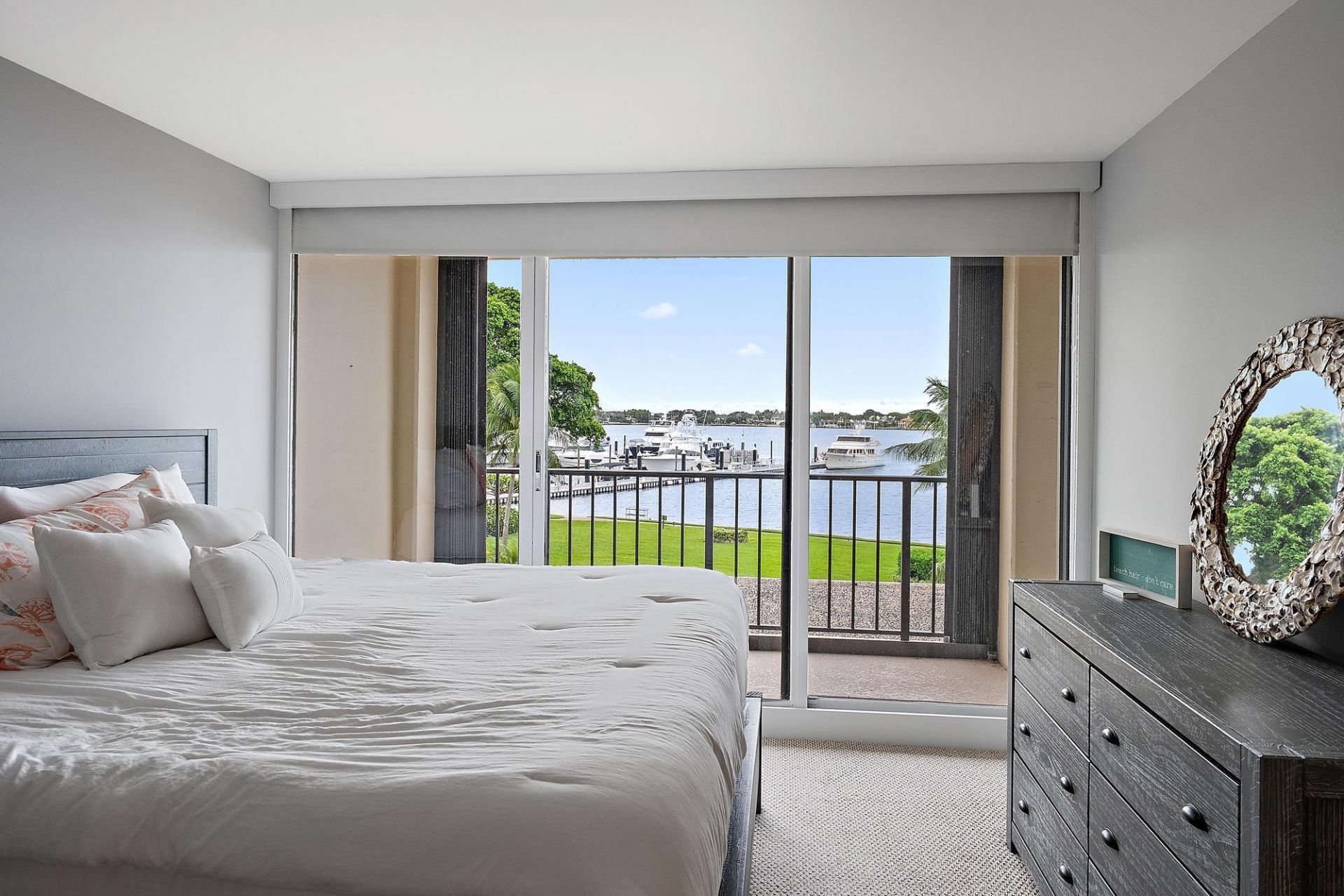 134 Lakeshore Drive, Unit 316, North Palm Beach, FL 33408 Photo