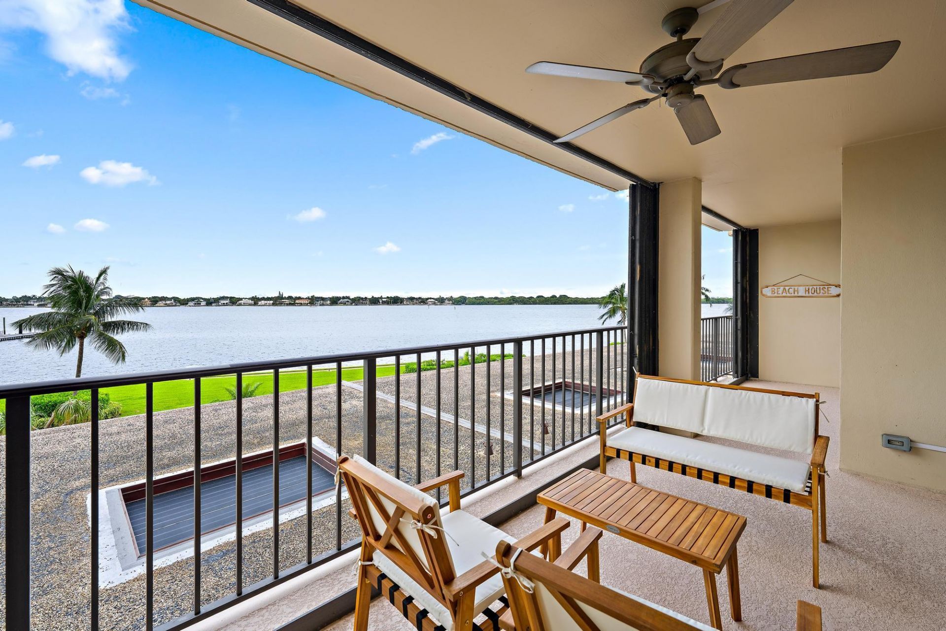 134 Lakeshore Drive, Unit 316, North Palm Beach, FL 33408 Photo